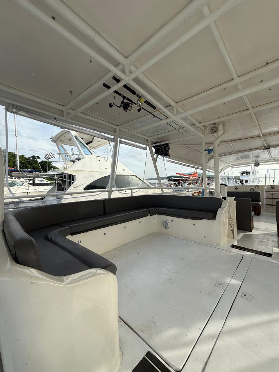 Yate 52' Viking