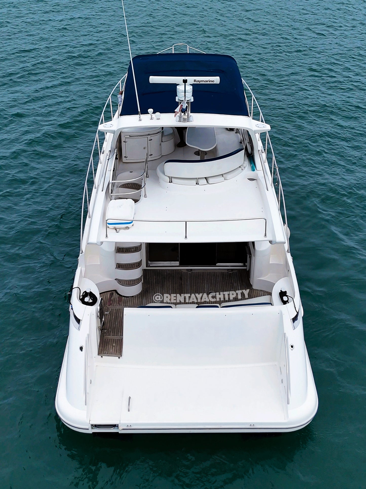 Yate 50' Azimut