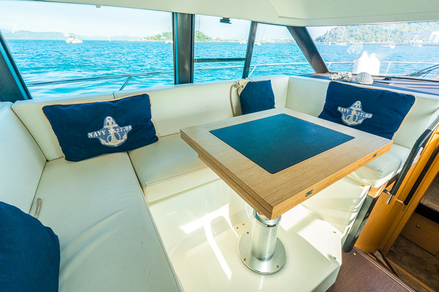 Yate 42' Prestige