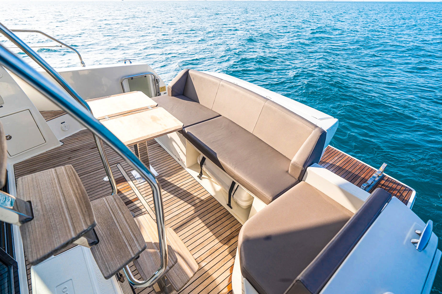 Yate 42' Prestige