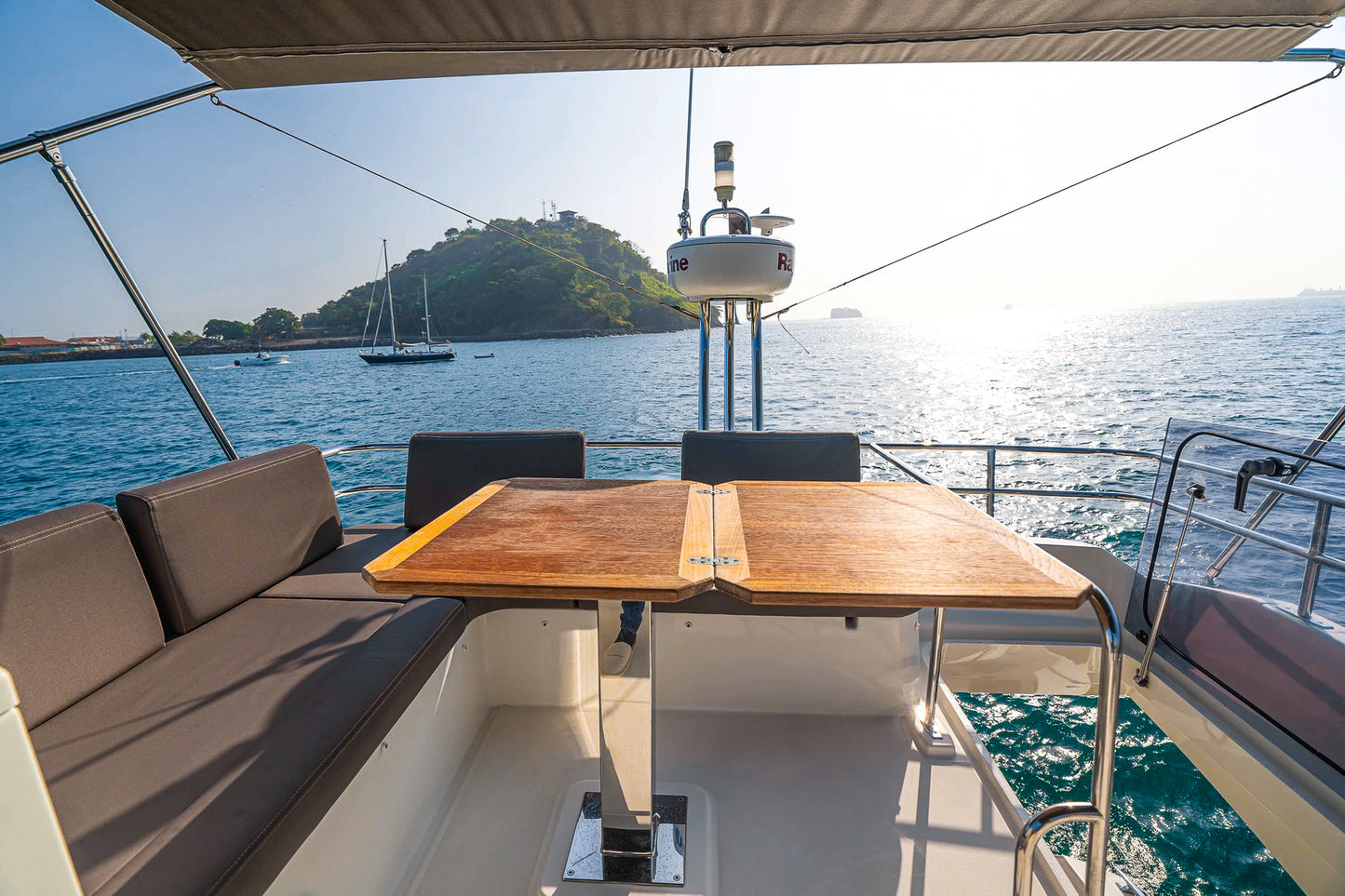Yate 42' Prestige