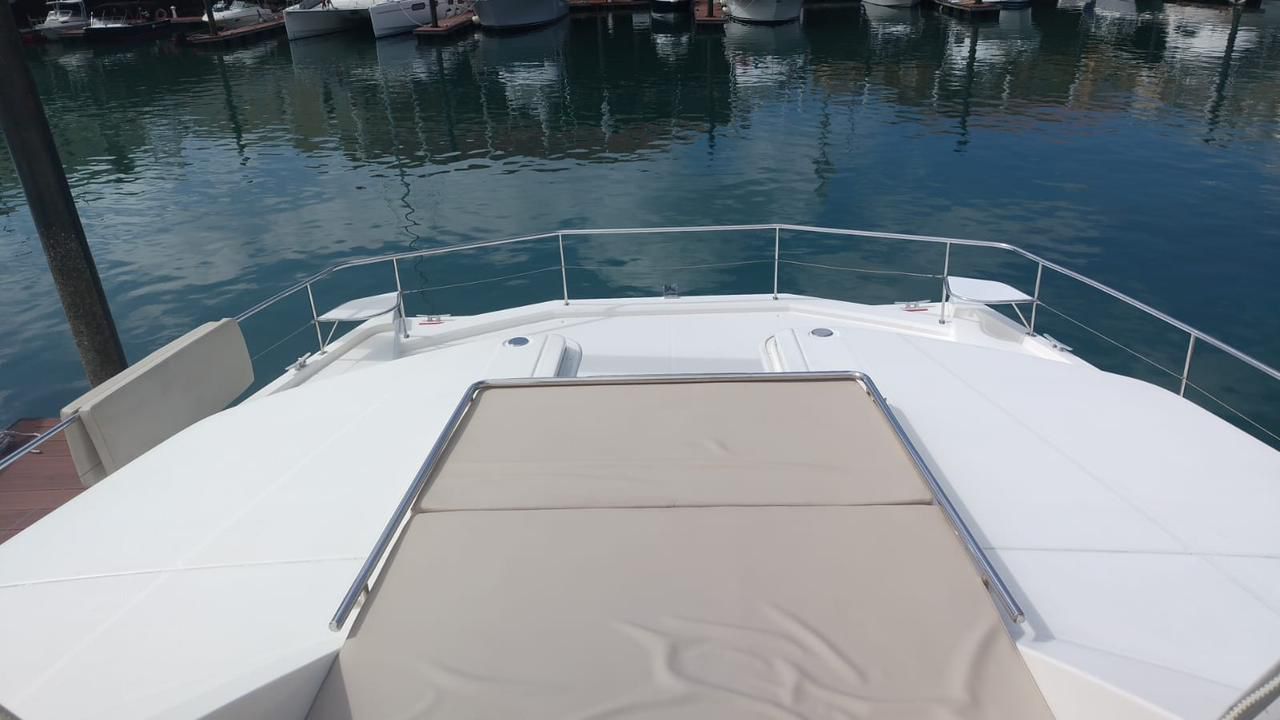 Catamarán 51'
