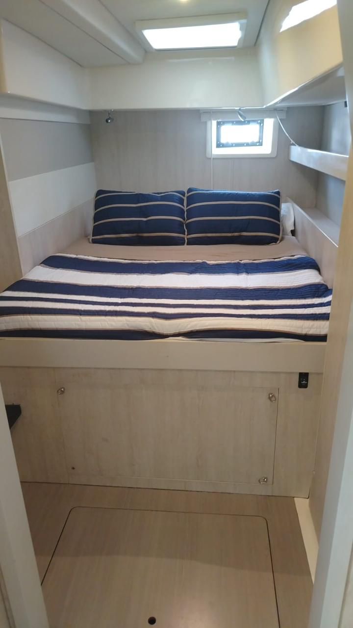 Catamarán 51'