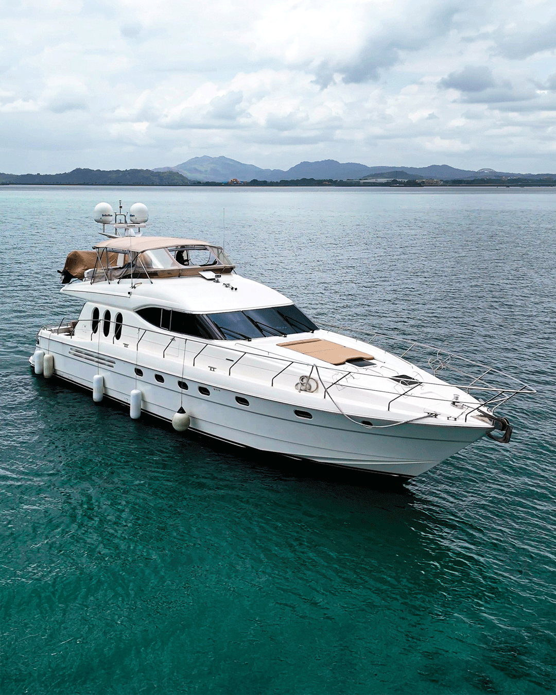 viking 68 yacht rental in Panama