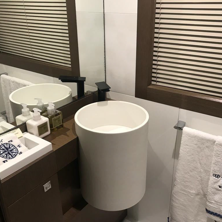 Yate de Lujo 100' Ferretti