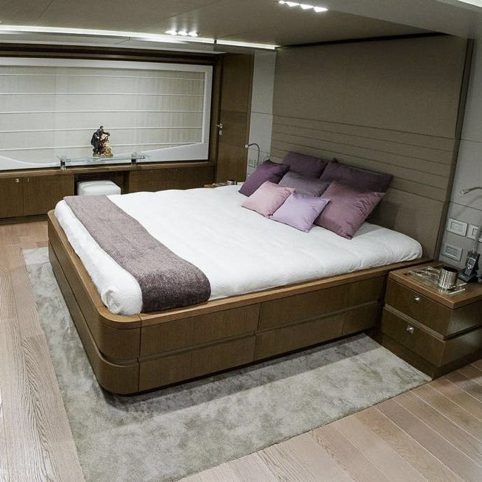 Yate de Lujo 100' Ferretti