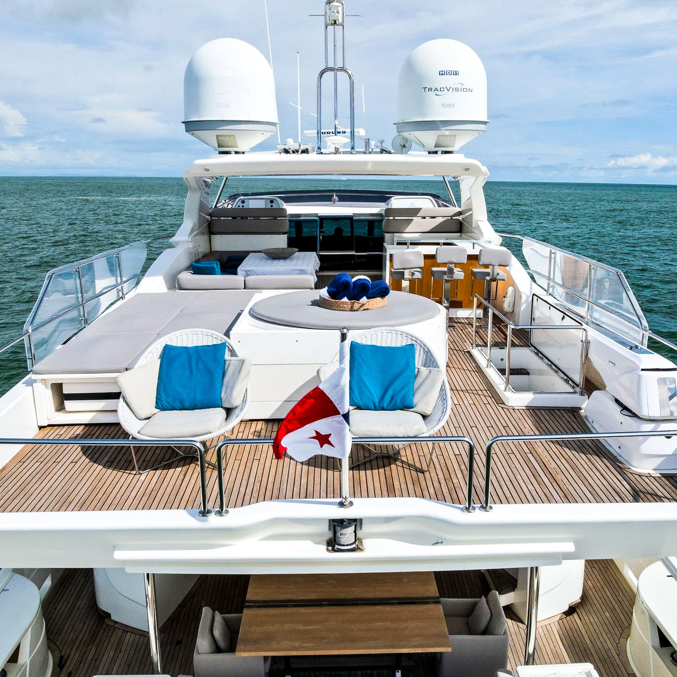 Yate de Lujo 100' Ferretti