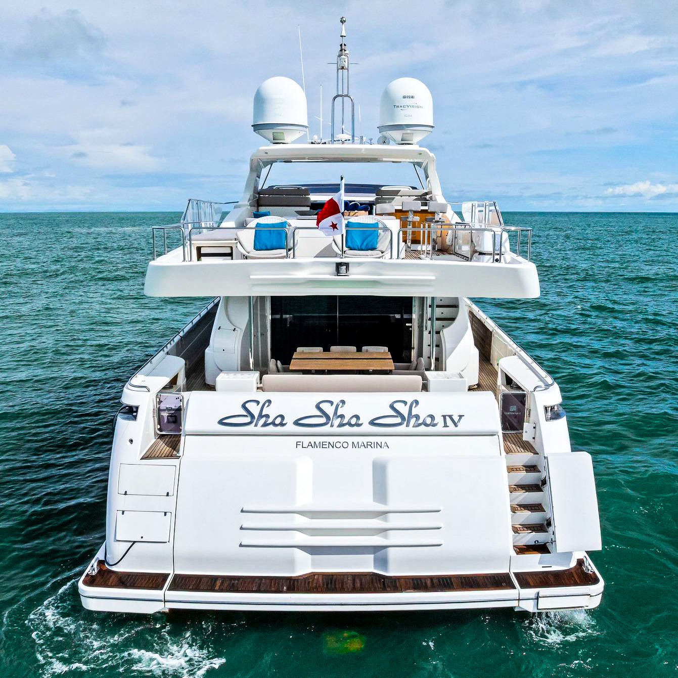 Yate de Lujo 100' Ferretti