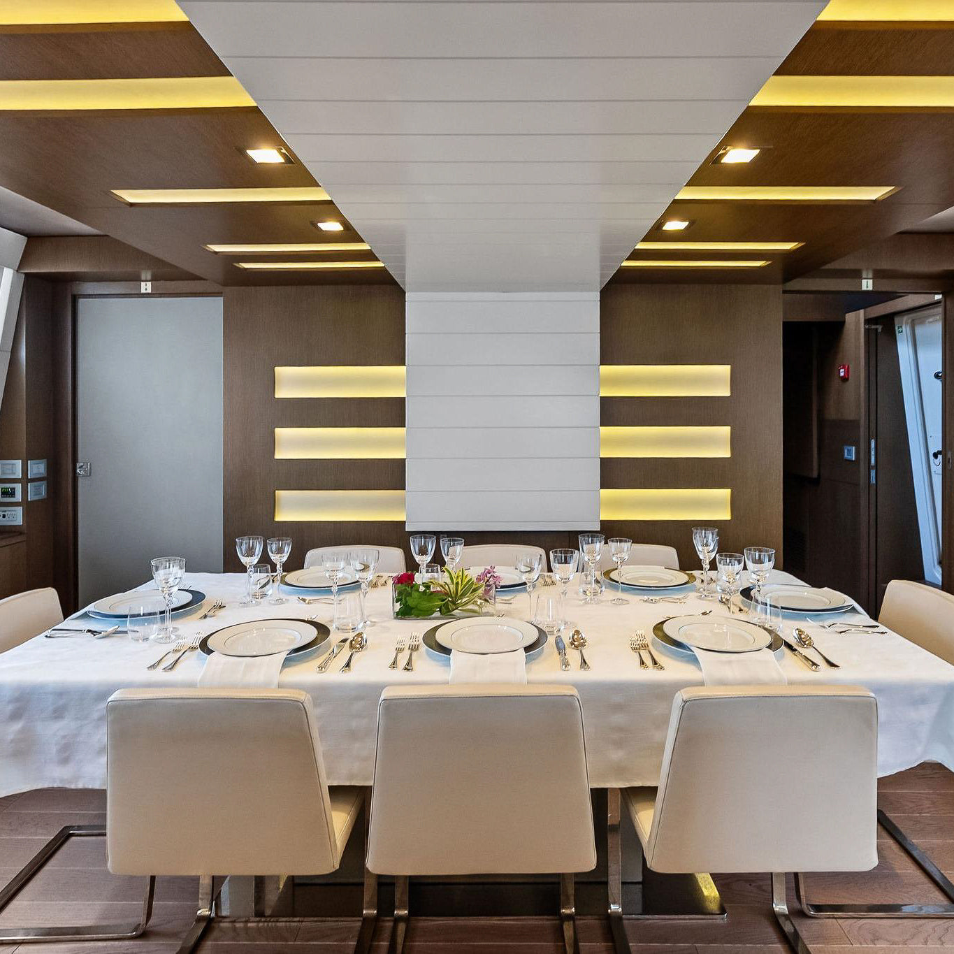 Yate de Lujo 100' Ferretti