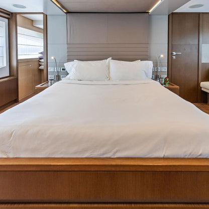 Yate de Lujo 100' Ferretti