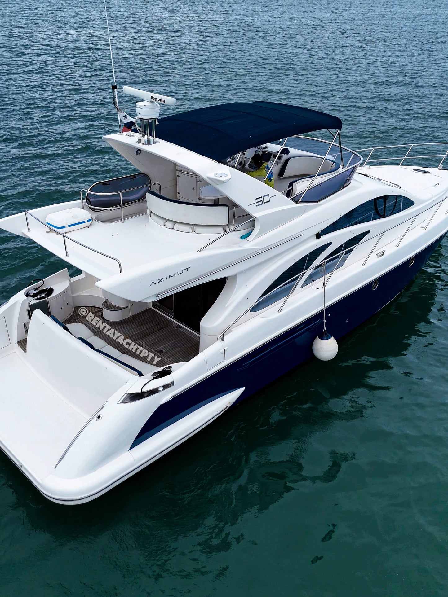 Yate 50' Azimut