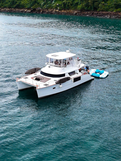 Catamarán 47'