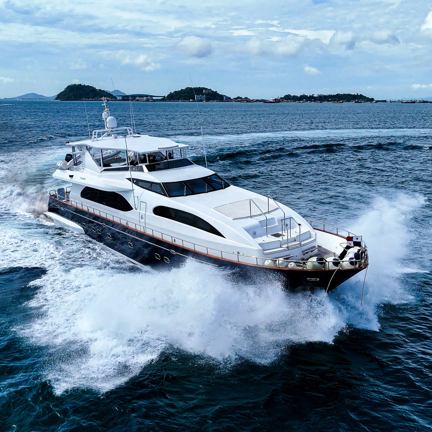 Falcon 105' Luxury Yacht