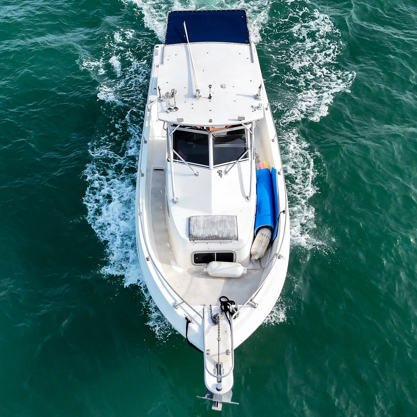 Lancha Rápida 27' Pro-Line