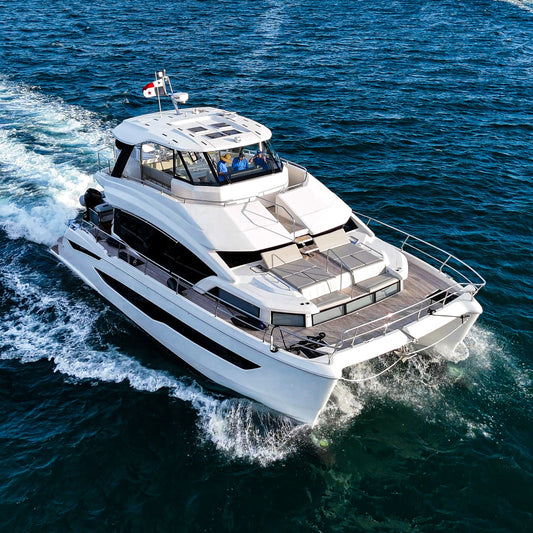 Catamarán 54' Aquila