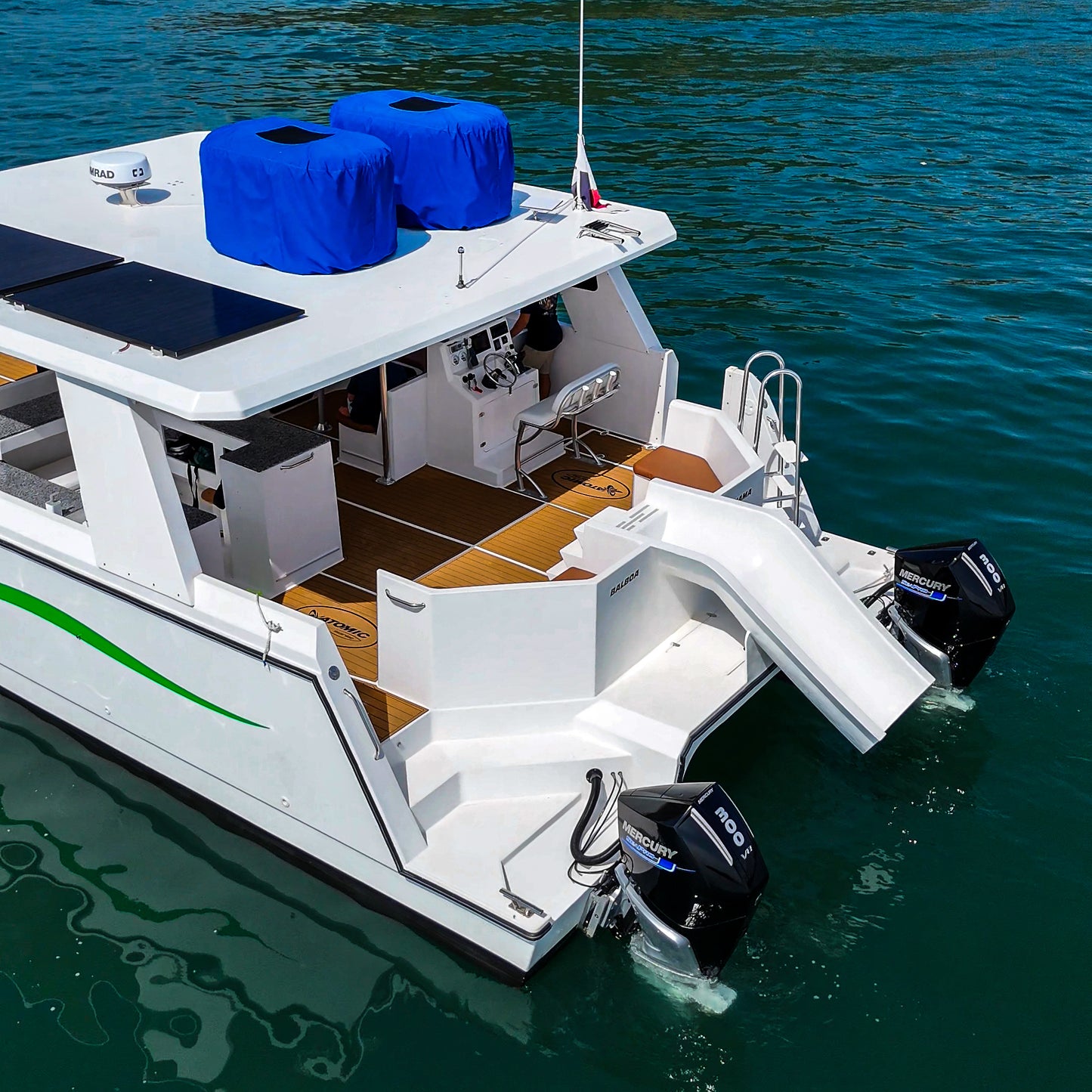Catamarán 45' Atomic