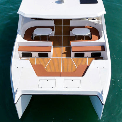 Catamarán 45' Atomic