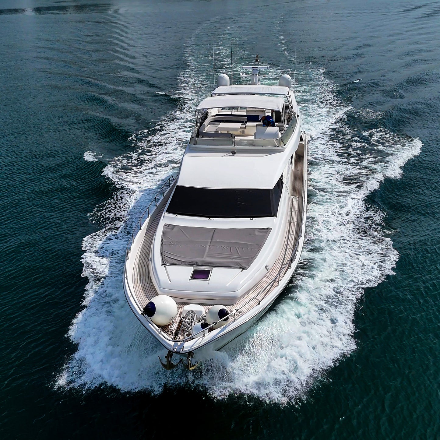 Yate 80' Ferretti