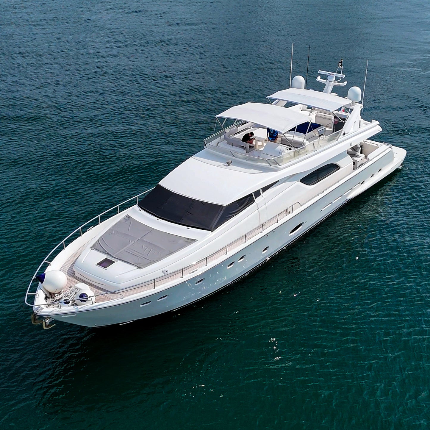 Yate 80' Ferretti