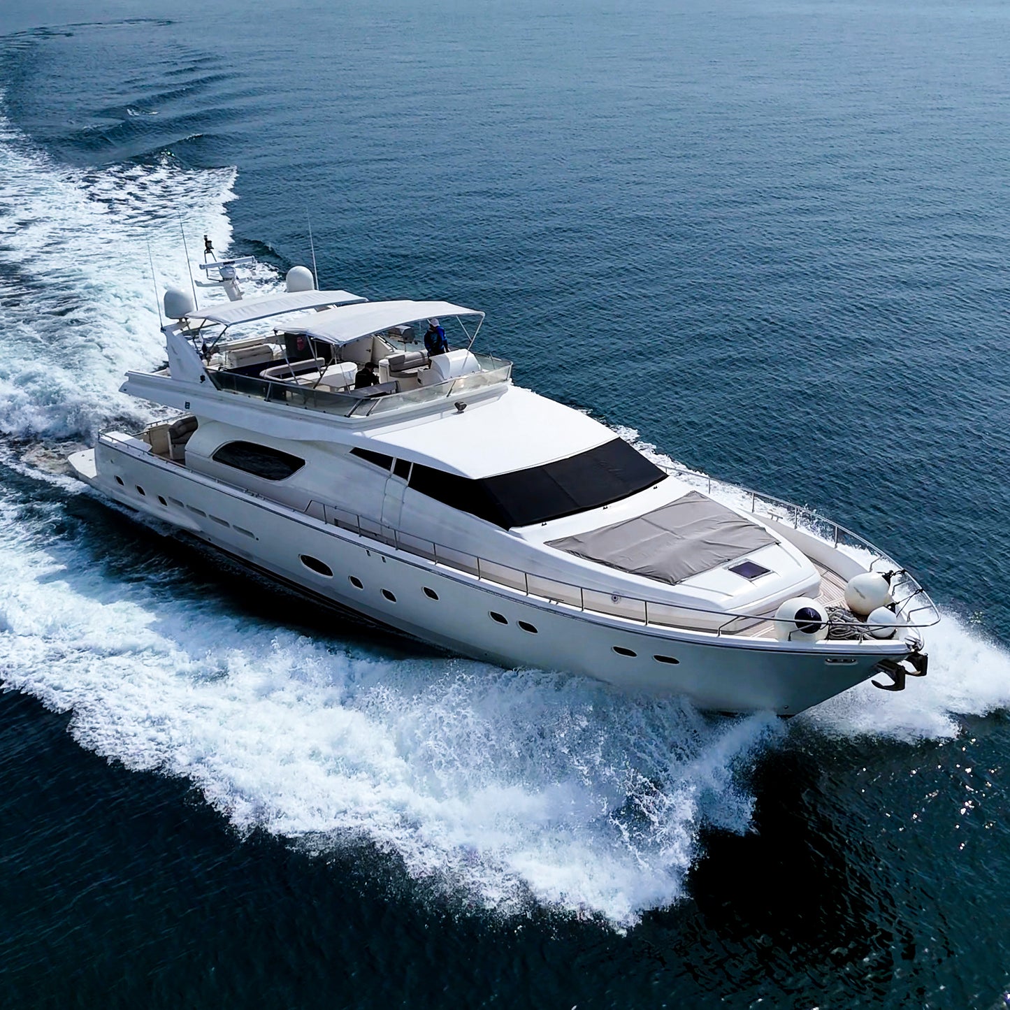 Yate 80' Ferretti