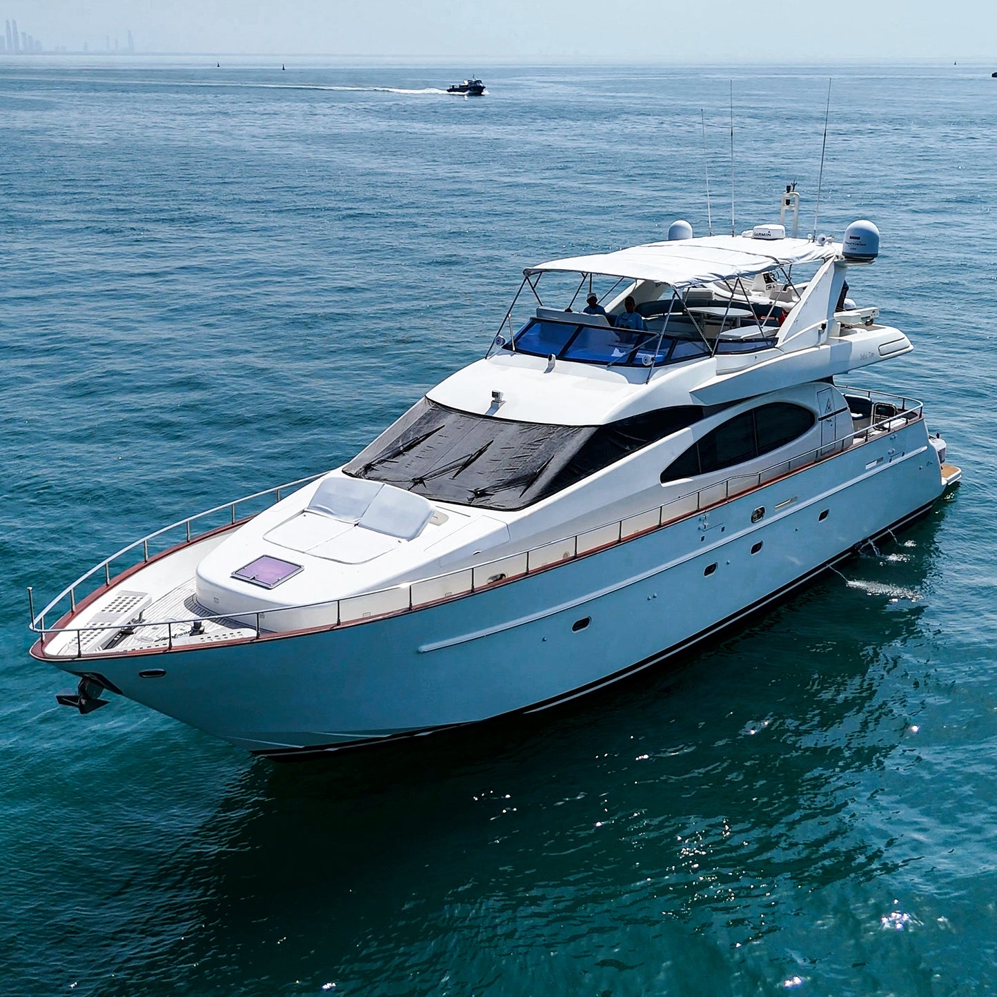 Yate 70' Azimut