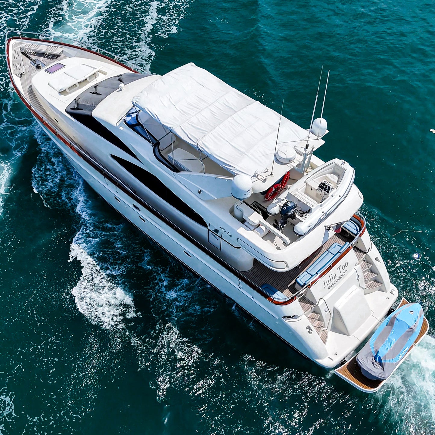 Yate 70' Azimut