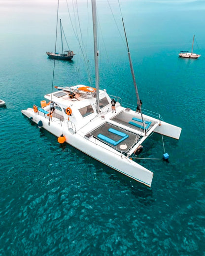 Catamarán 59'