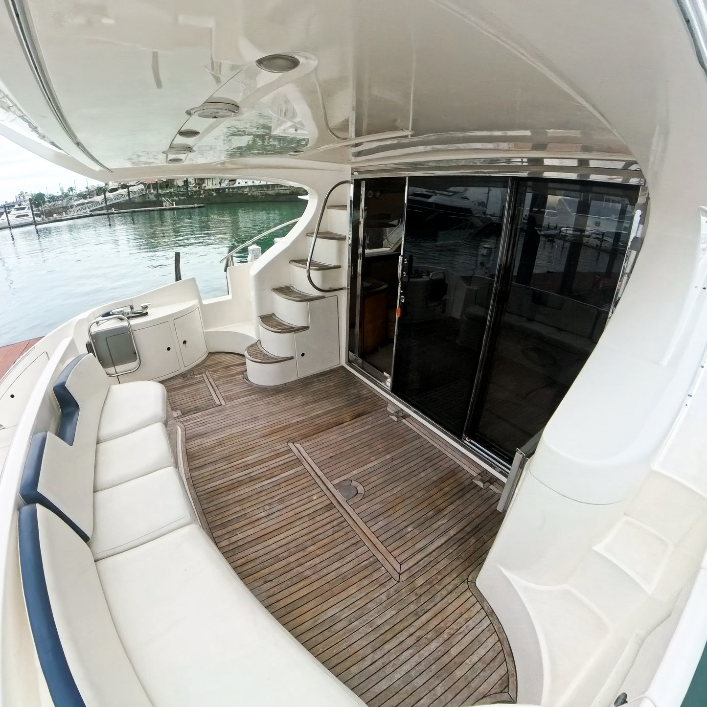 Yate 50' Azimut