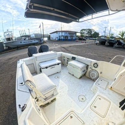 Pro-Line 27' Speedboat