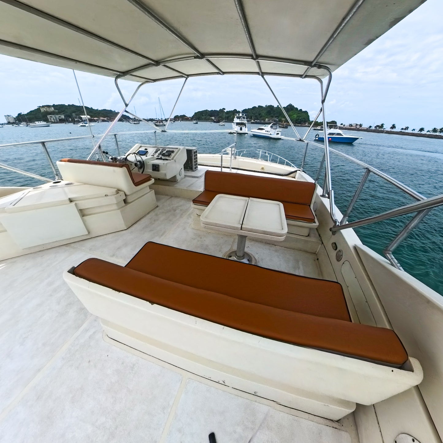 Yate 65' Ferretti