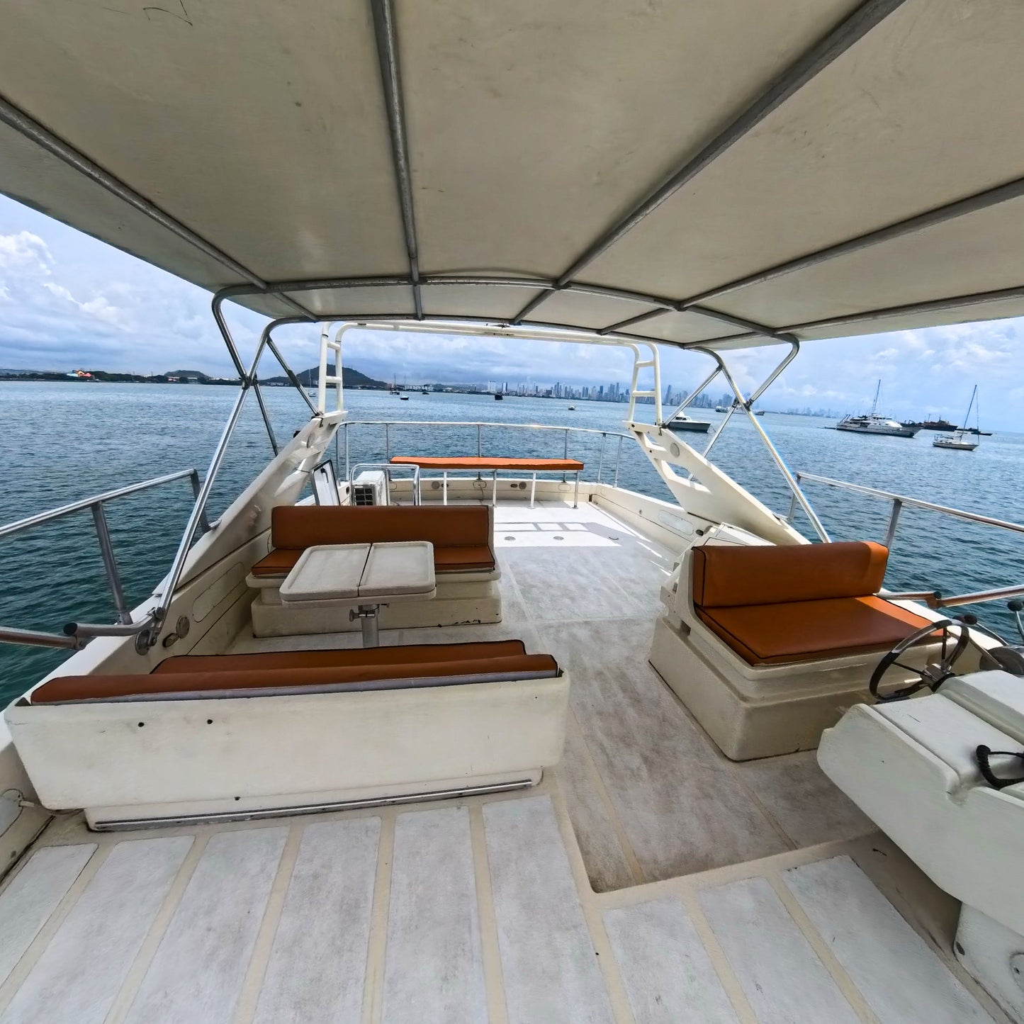Yate 65' Ferretti
