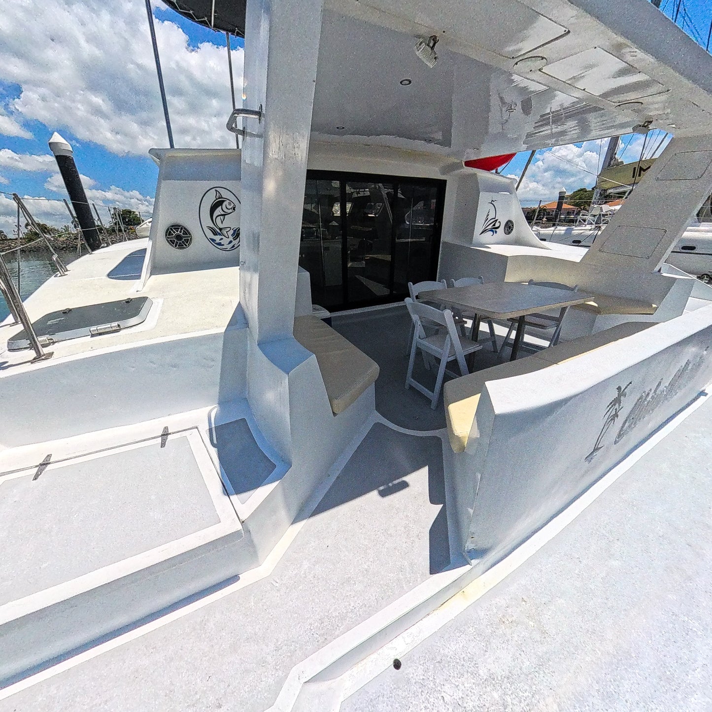 Catamarán 48'