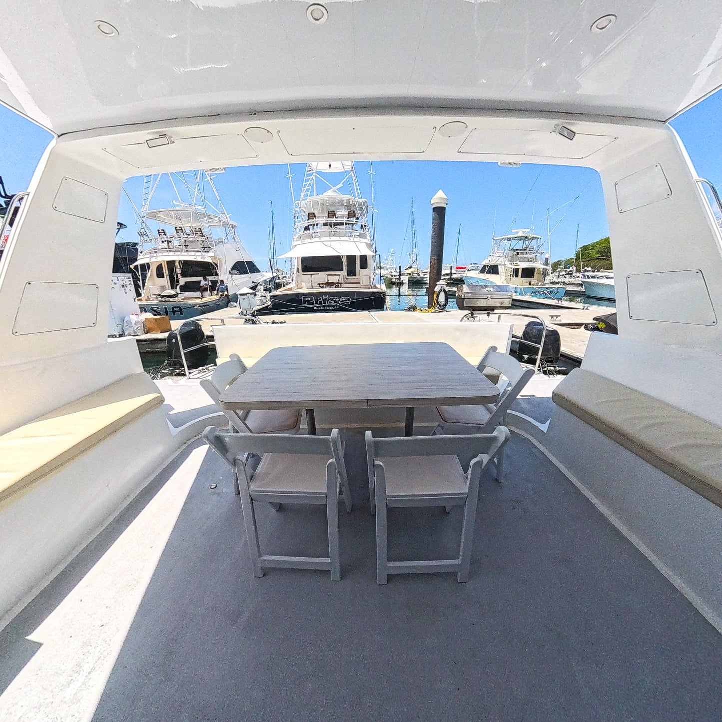 Catamarán 48'
