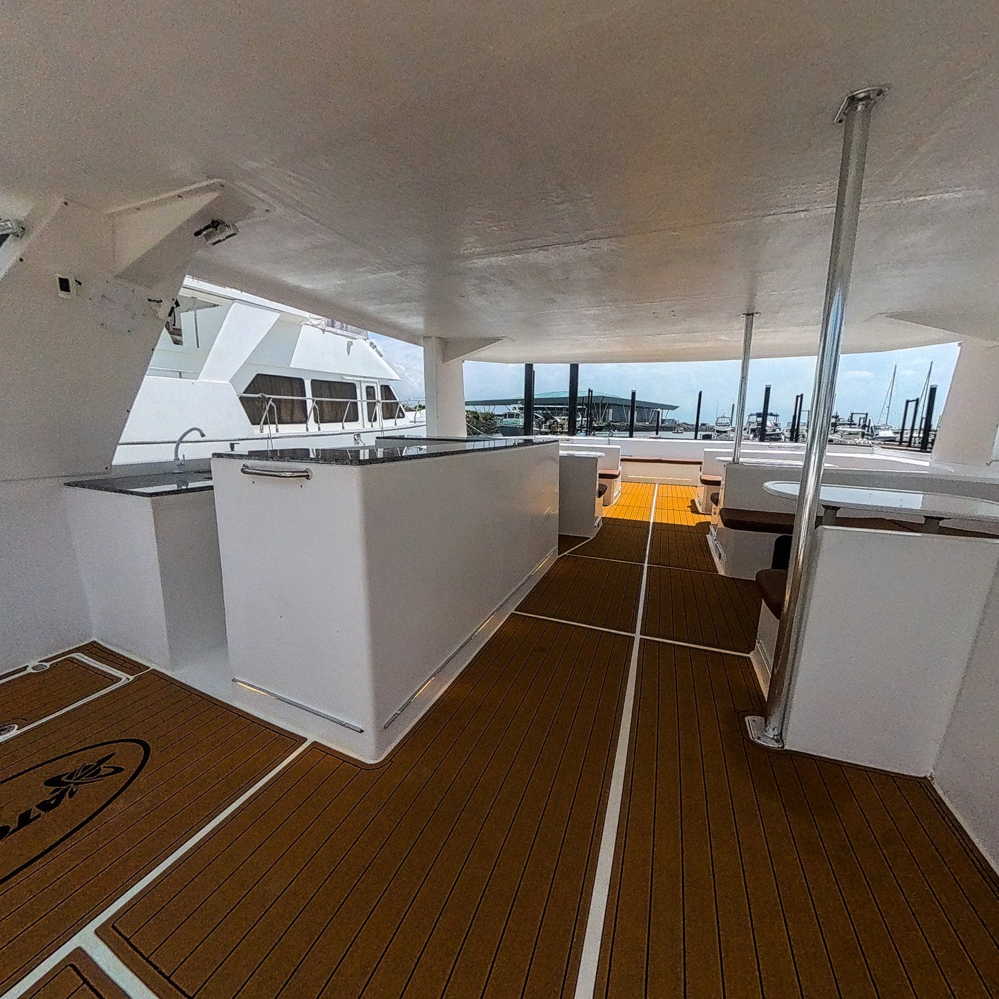 Catamarán 45' Atomic