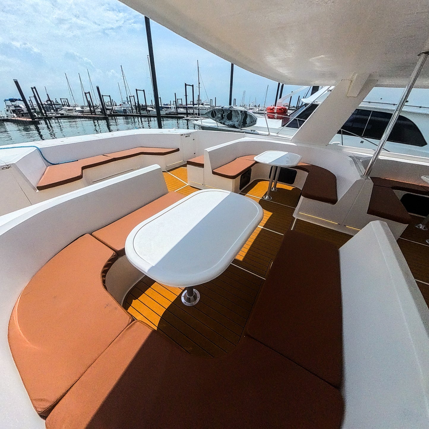 Catamarán 45' Atomic