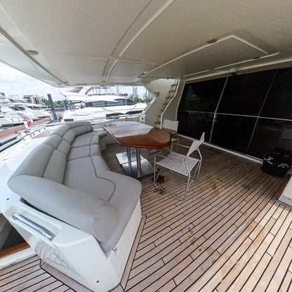 Yate 80' Ferretti