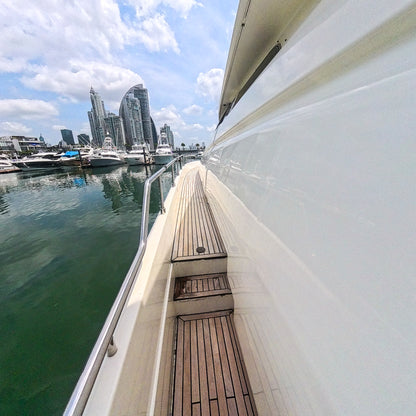 Yate 80' Ferretti