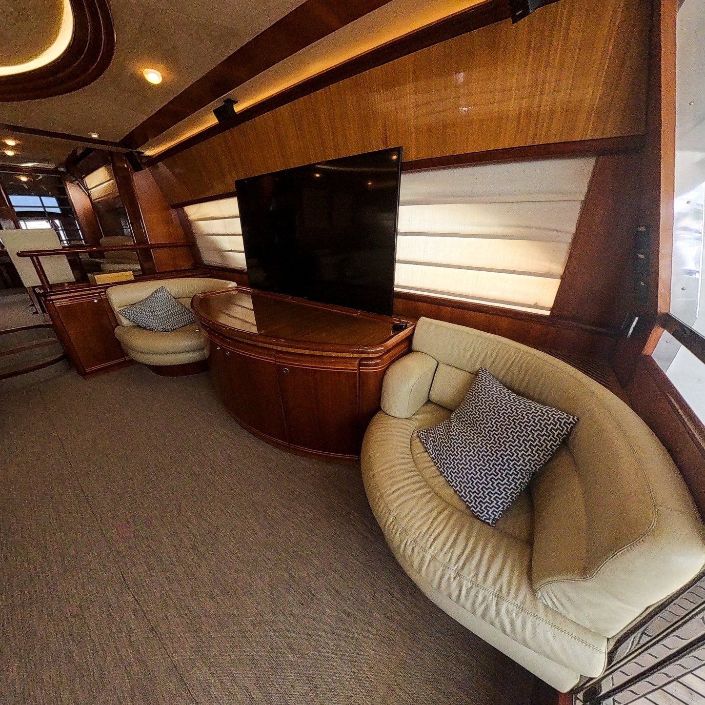 Yate 80' Ferretti