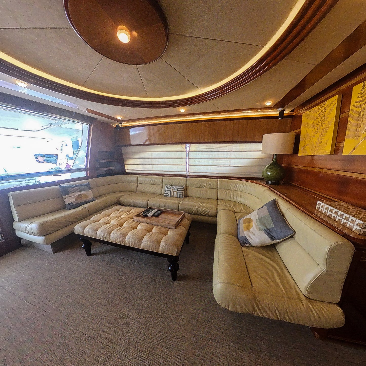 Yate 80' Ferretti