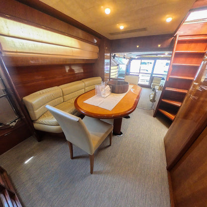 Yate 80' Ferretti