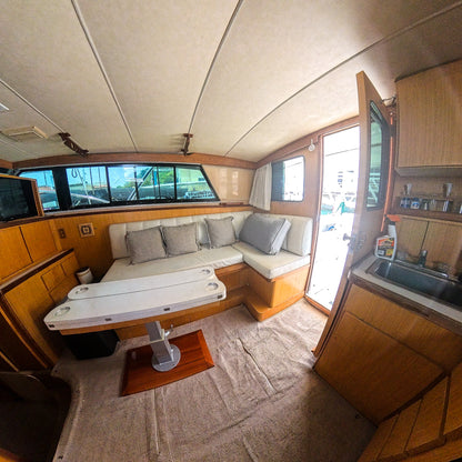 Yate 35' Bertram