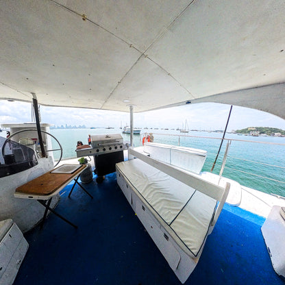 Catamarán 59'