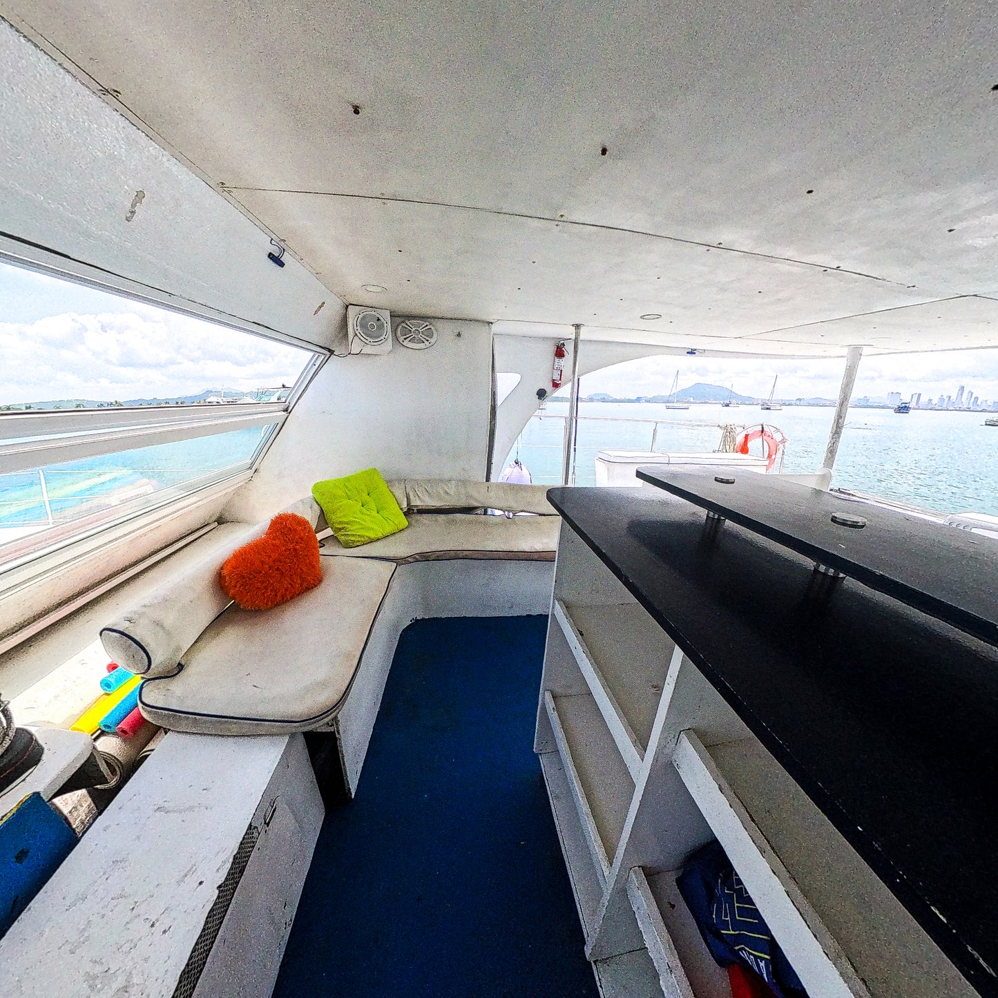 Catamarán 59'