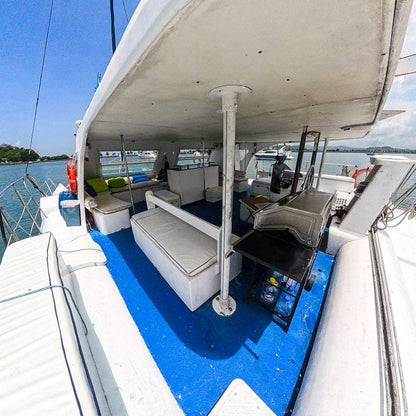 Catamarán 59'