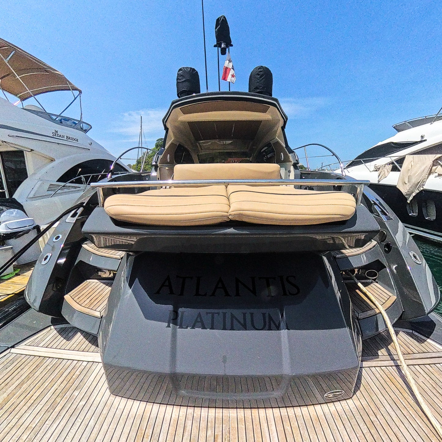 Yate 52' Azimut