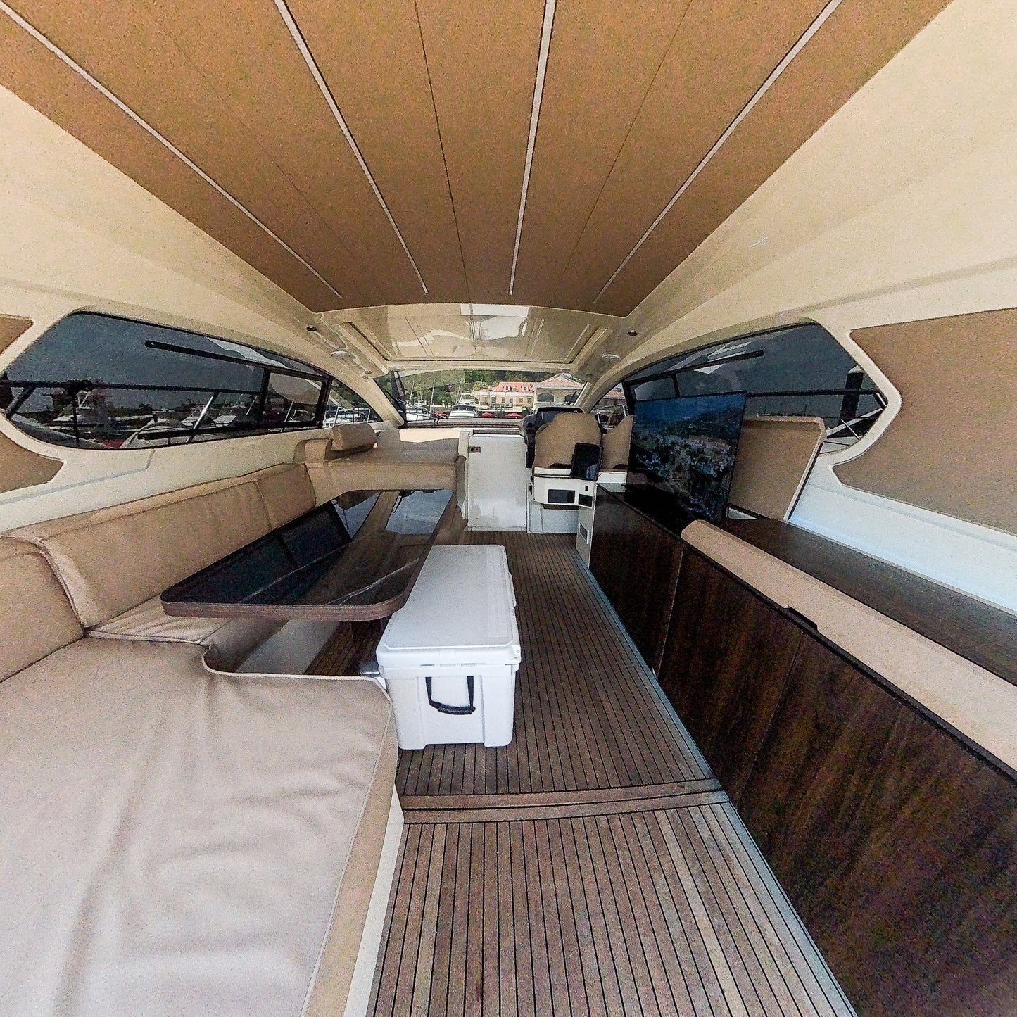 Yate 52' Azimut