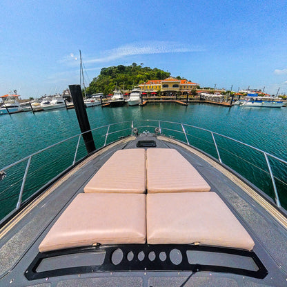 Yate 52' Azimut