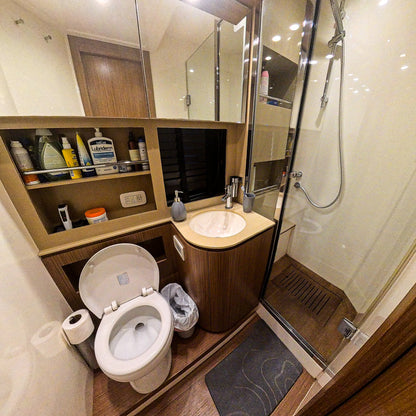 Yate 52' Azimut