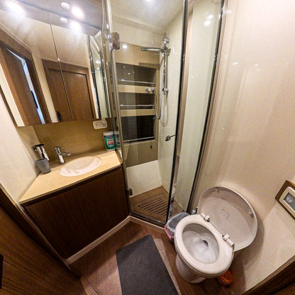 Yate 52' Azimut