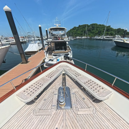 Yate 70' Azimut